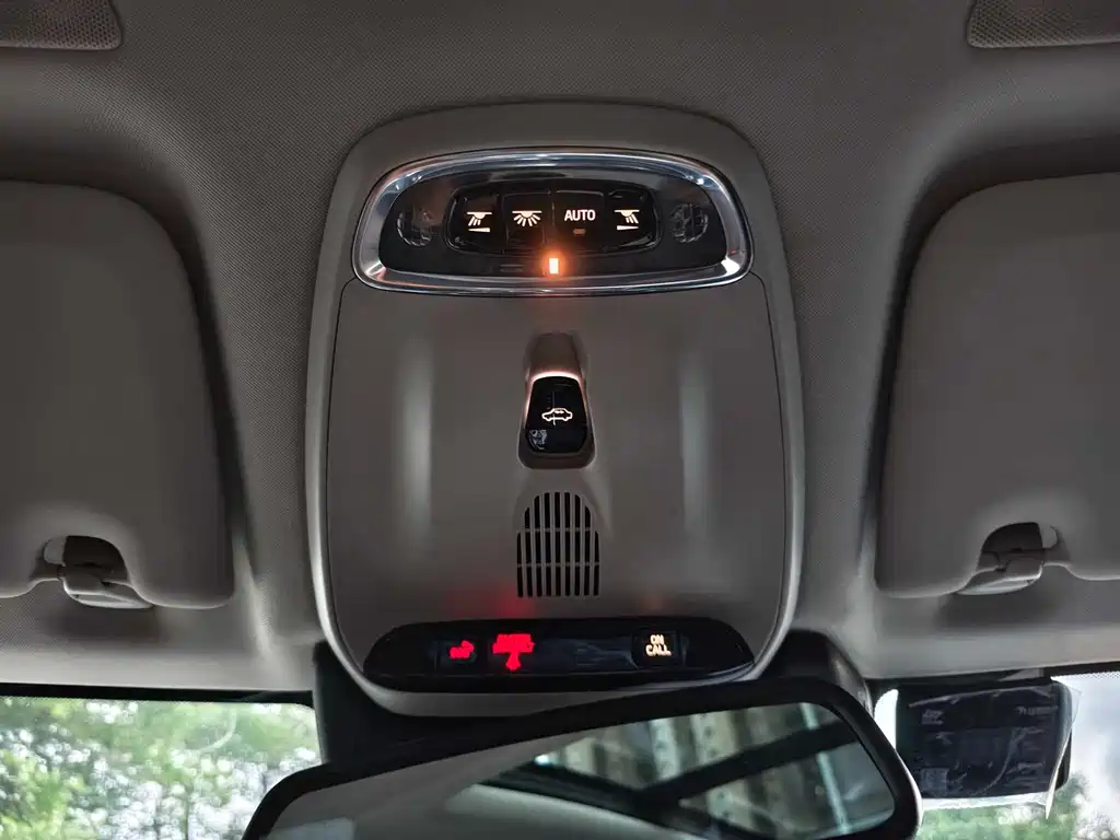 Volvo XC60 2020 — фото 26