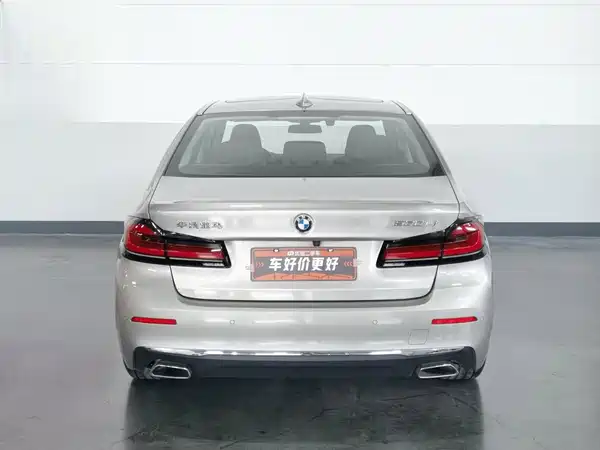 BMW 5 Series 2023