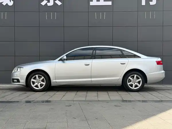 Audi A6L 2011