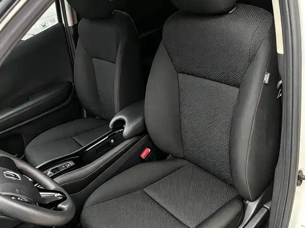 Honda Vezel 2015