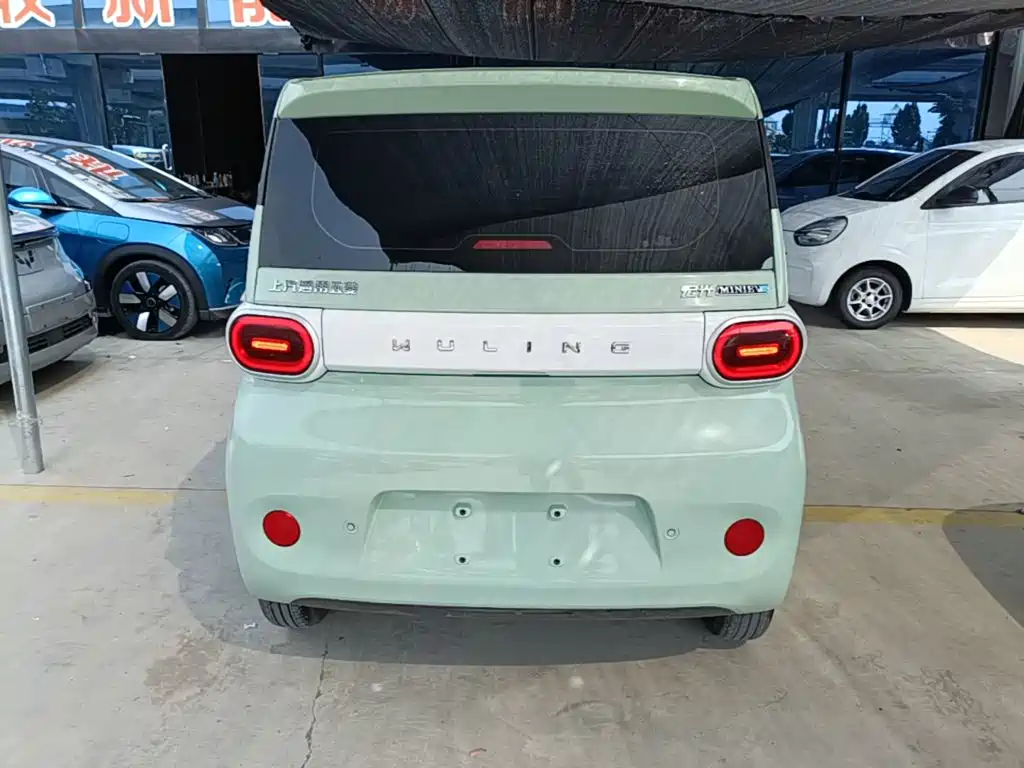Wuling Hongguang MINIEV 2025