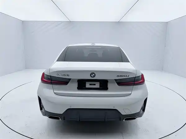 BMW 3 Series 2023