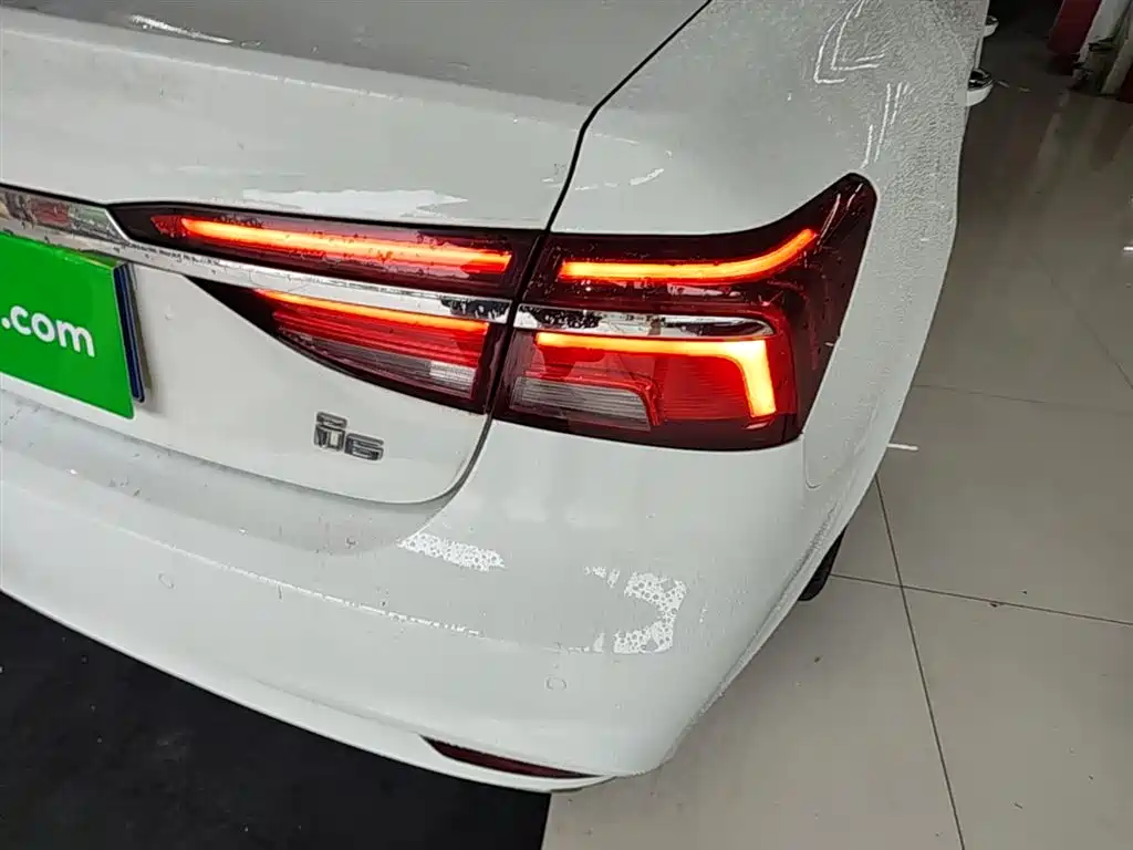 Roewe i6 Classic 2020 — фото 8