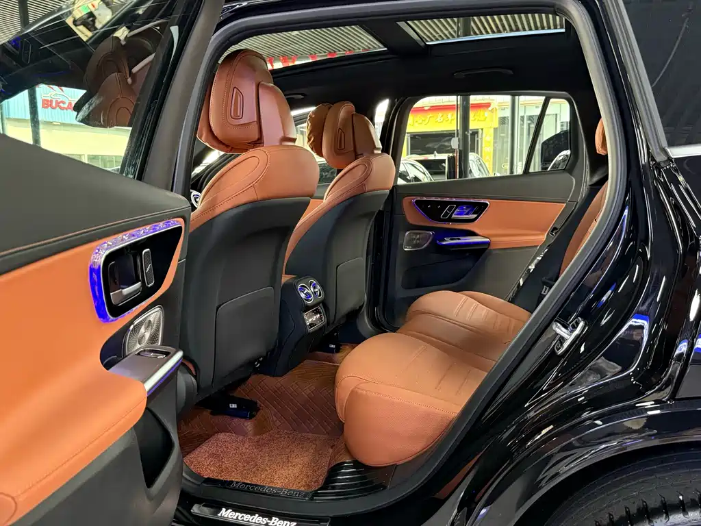 Mercedes-Benz GLC 2026