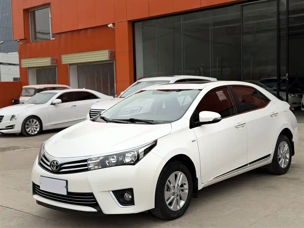 Toyota Corolla 2016 — фото 1