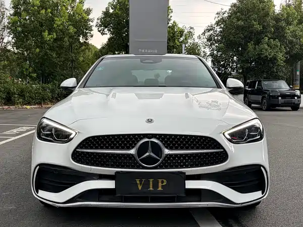 Mercedes-Benz C-Class 2023