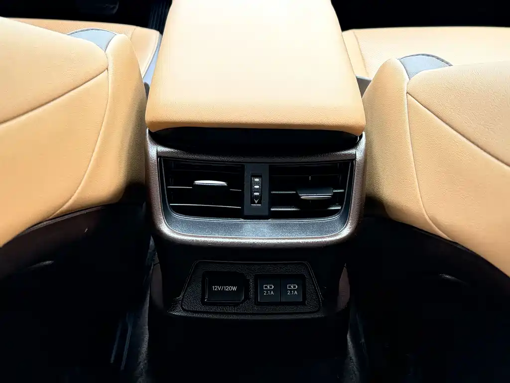 Lexus ES 2020 — фото 16