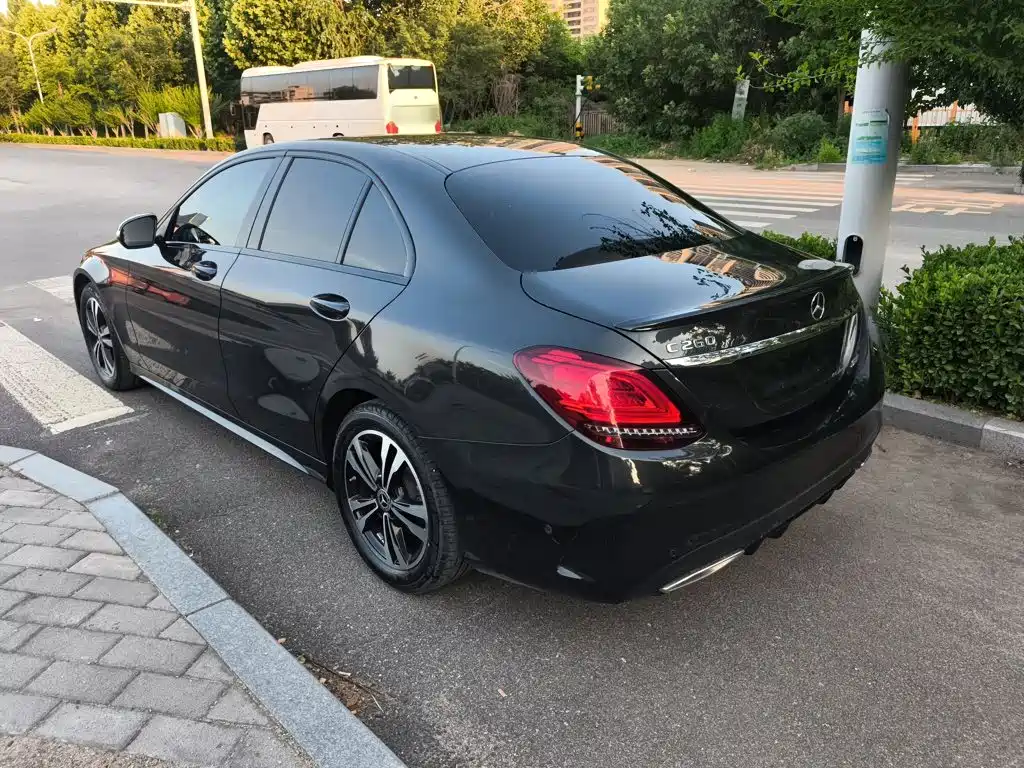 Mercedes-Benz C-Class 2020 — фото 14