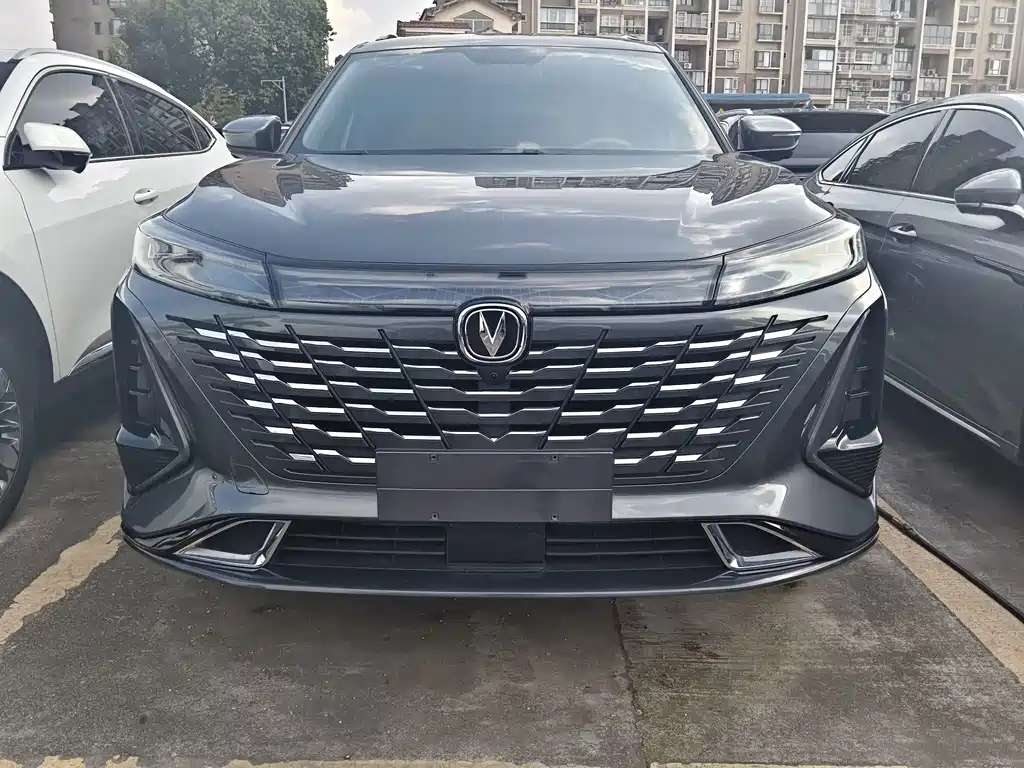 Changan CS75PLUS 2024 — фото 2