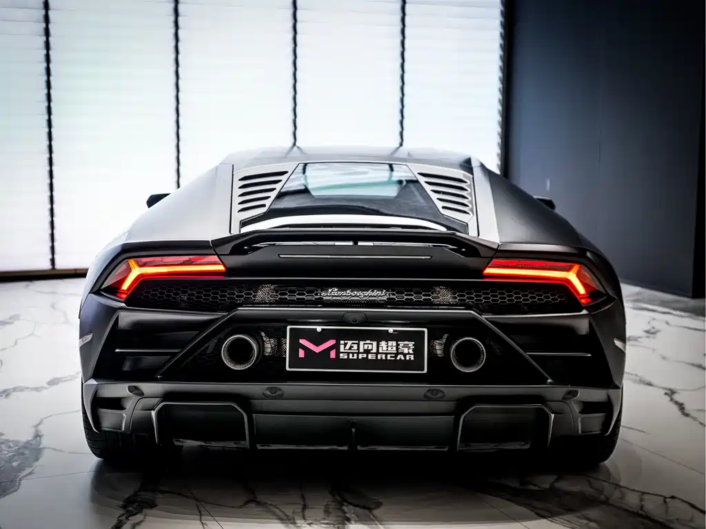 Lamborghini Huracán 2021 — фото 3