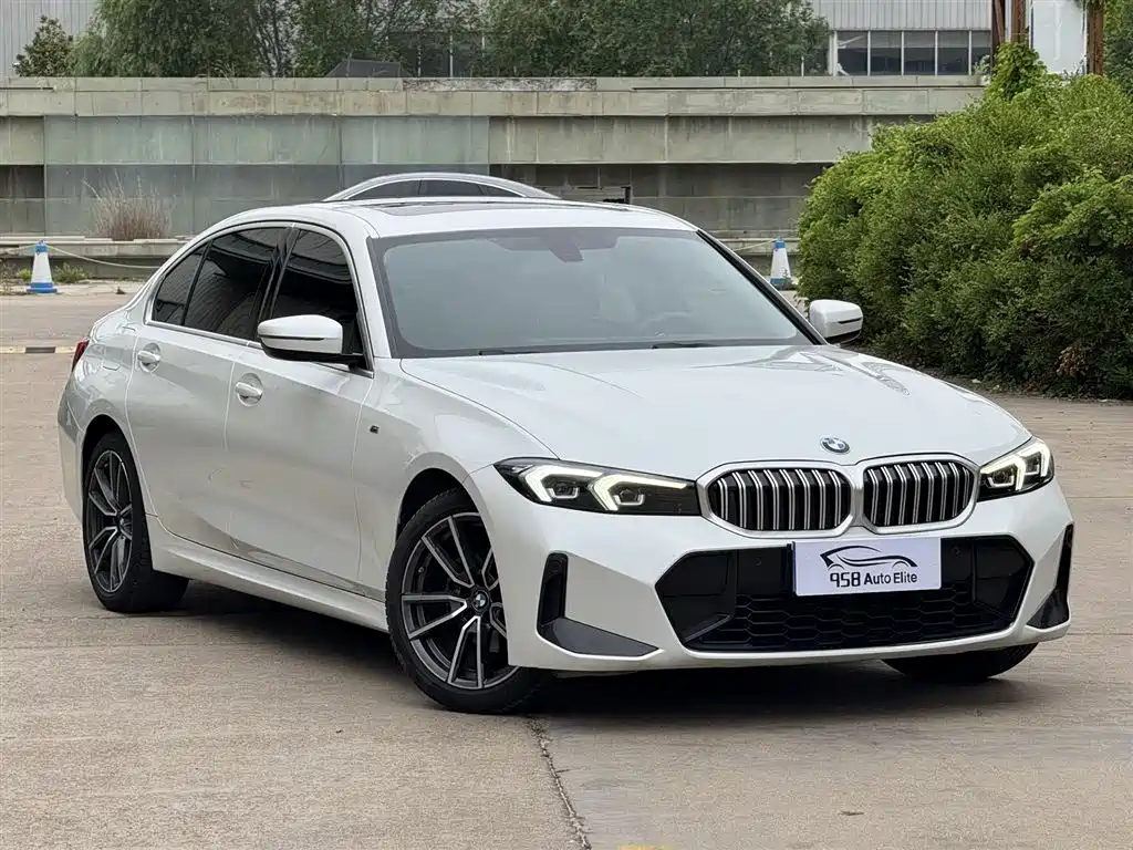 BMW 3 Series 2023