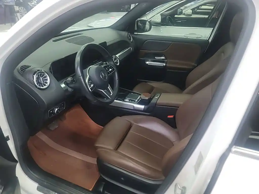 Mercedes-Benz GLB 2020 — фото 15