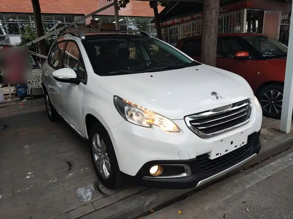 Peugeot 2008 2015