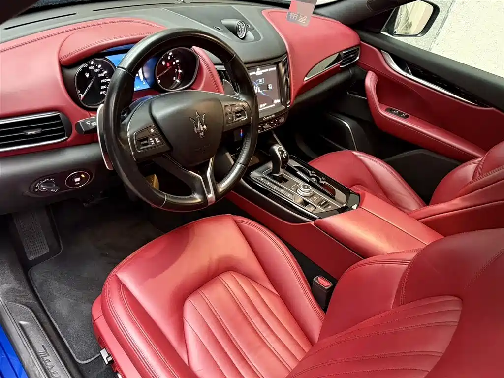 Maserati Levante 2018 — фото 3