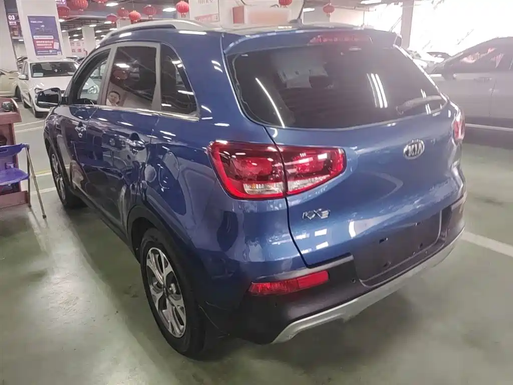 Kia KX3 2016 — фото 5