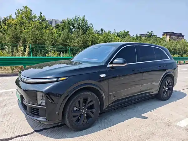 Li Auto L7 2024