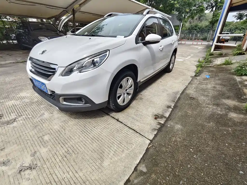 Peugeot 2008 2014