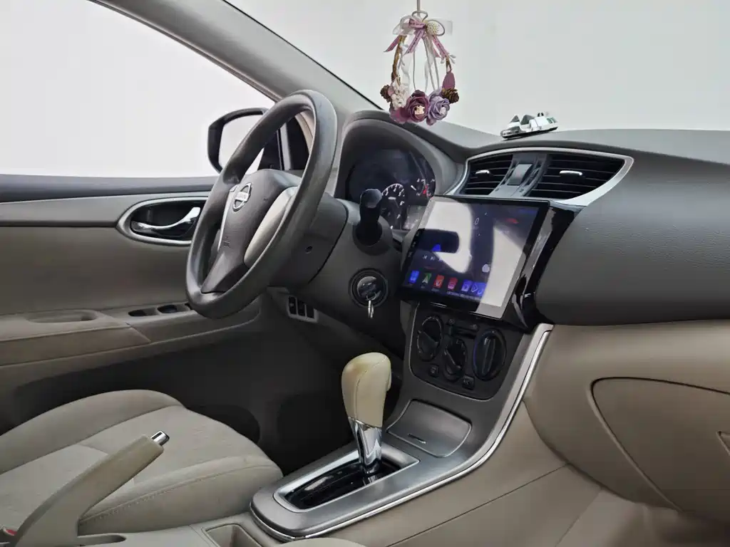 Nissan Sylphy 2013 — фото 23