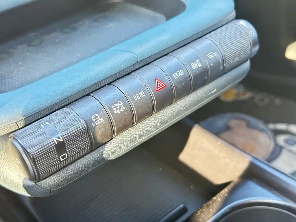 BYD Dolphin 2023 — фото 10