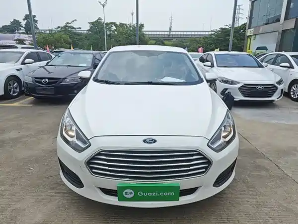 Ford Escort 2019