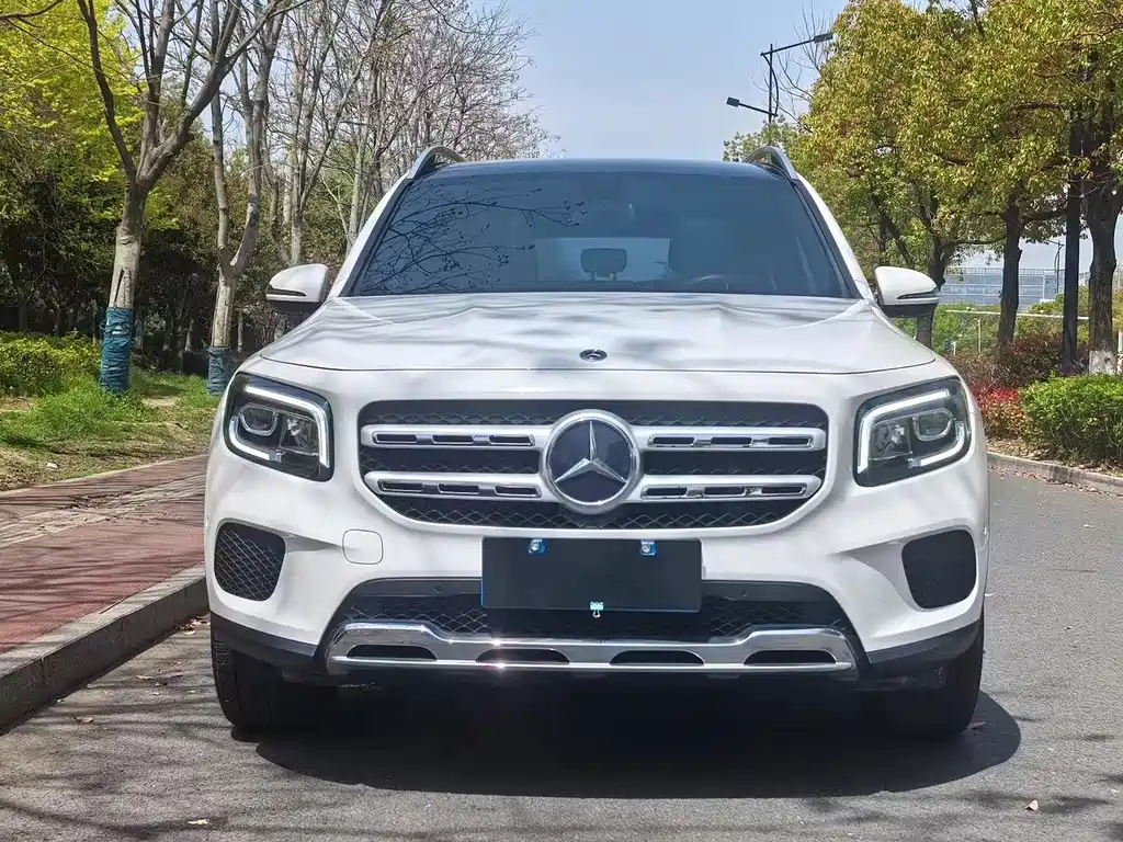 Mercedes-Benz GLB 2022 — фото 2
