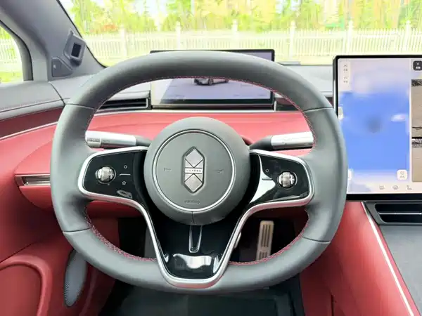 Luxeed S7 2025