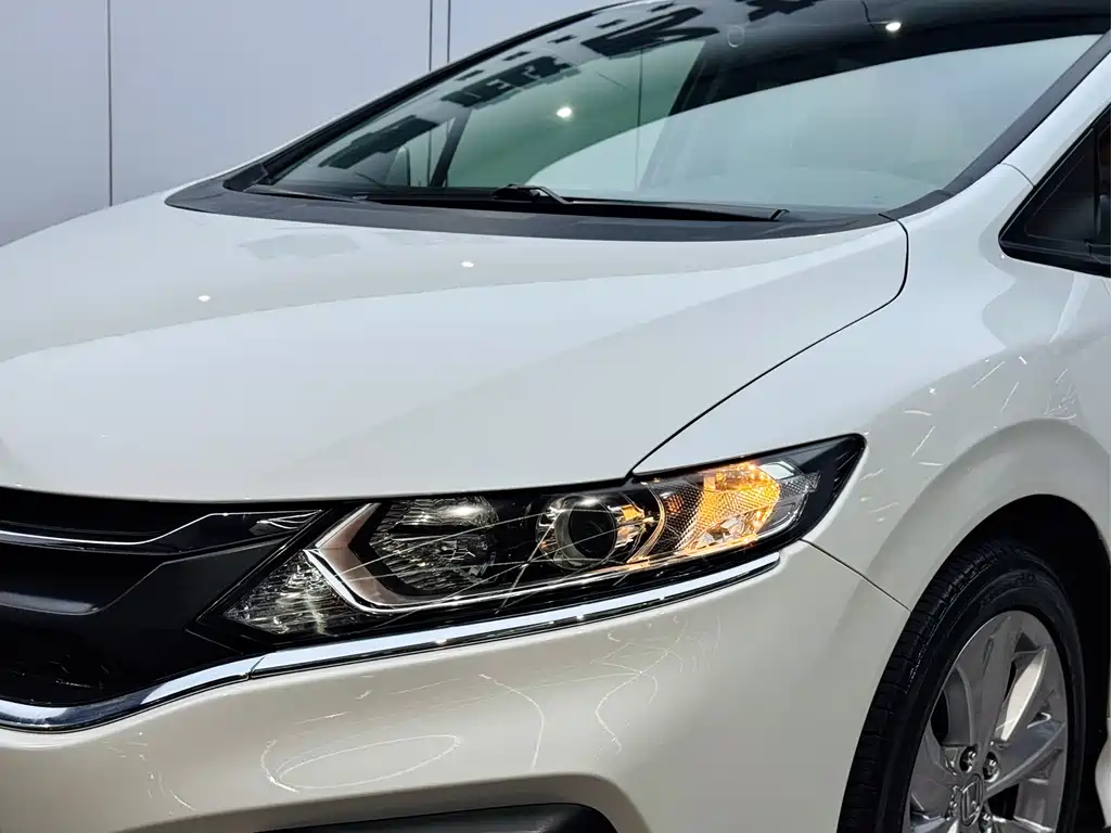 Honda Jade 2019 — фото 24