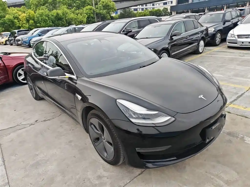 Tesla Model 3 2019 — фото 4