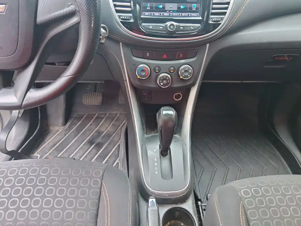 Chevrolet Trax 2018 — фото 14