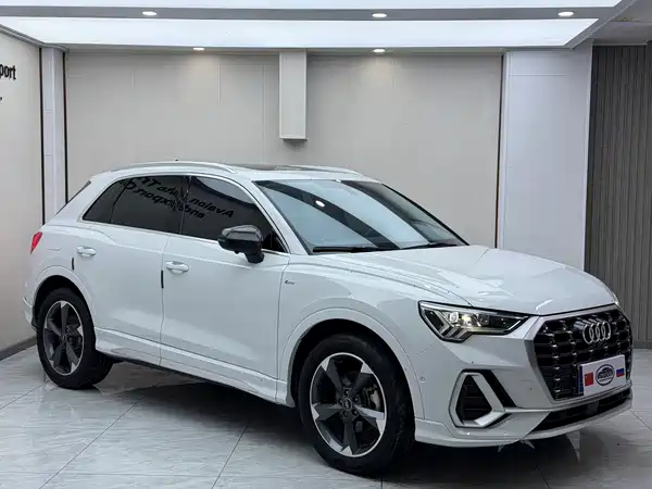 Audi Q3 2023