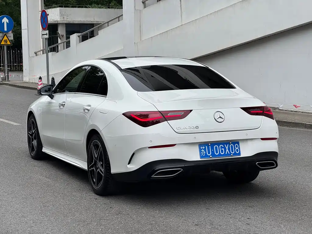 Mercedes-Benz CLA 2025 — фото 19