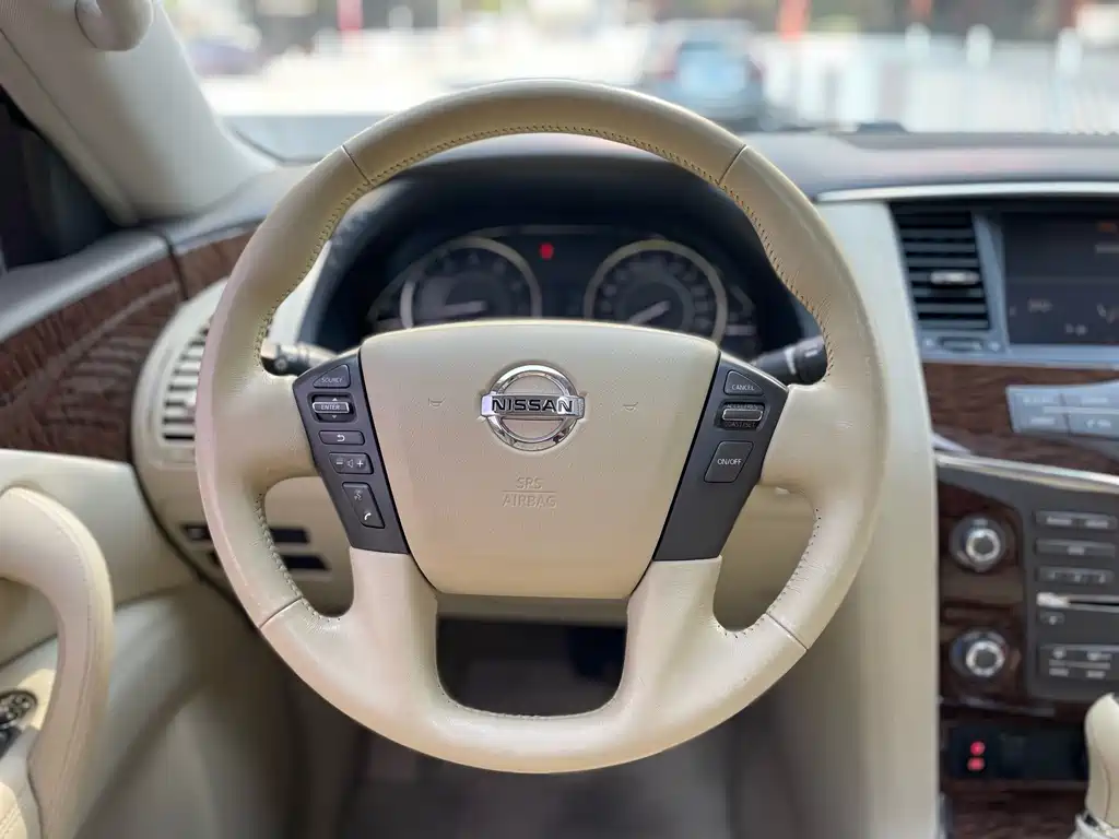Nissan Patrol 2019 — фото 15