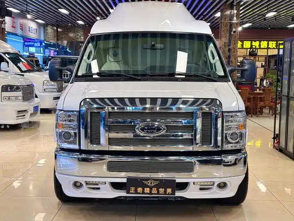 Ford E350 2011