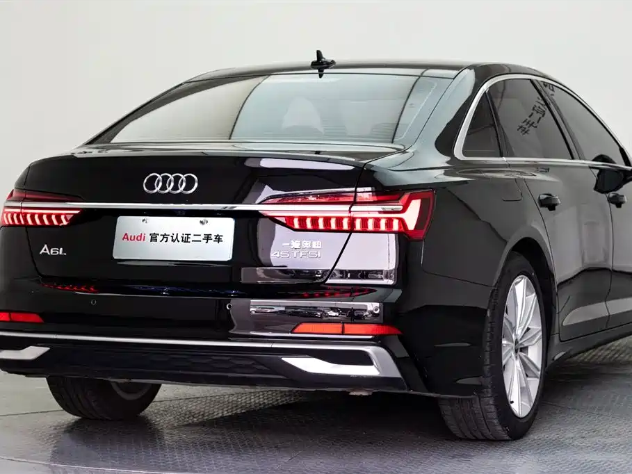 Audi A6L 2023 — фото 23