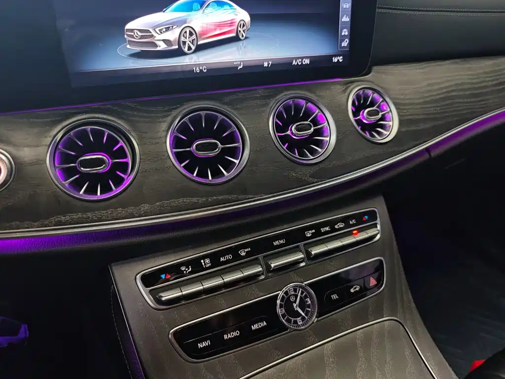Mercedes-Benz CLS 2019 — фото 14