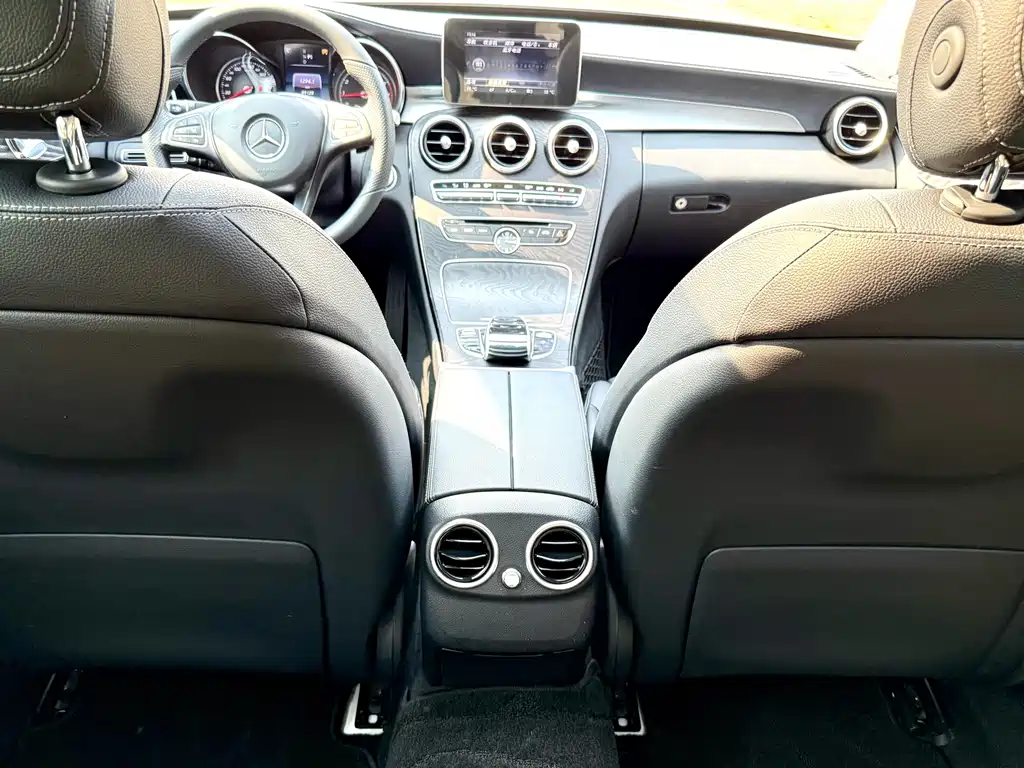 Mercedes-Benz C-Class 2017 — фото 16