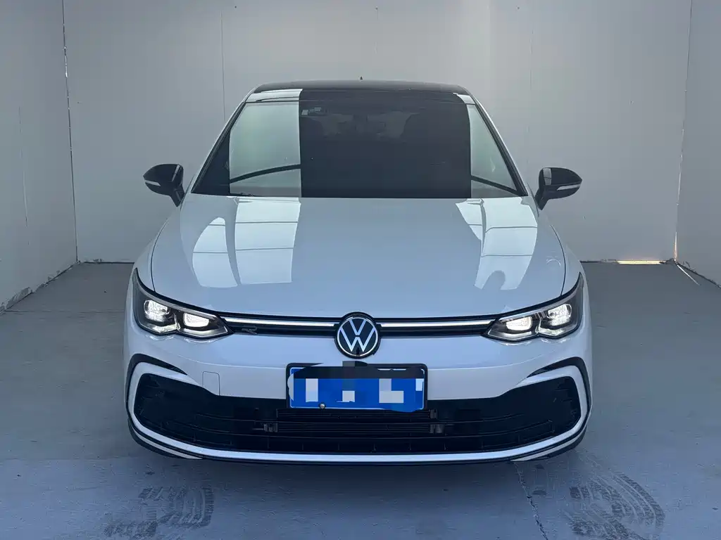 Volkswagen Golf 2022