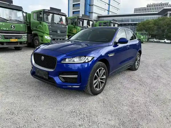 Jaguar F-PACE 2017