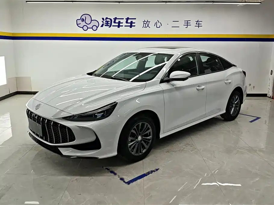 MG 5 2025