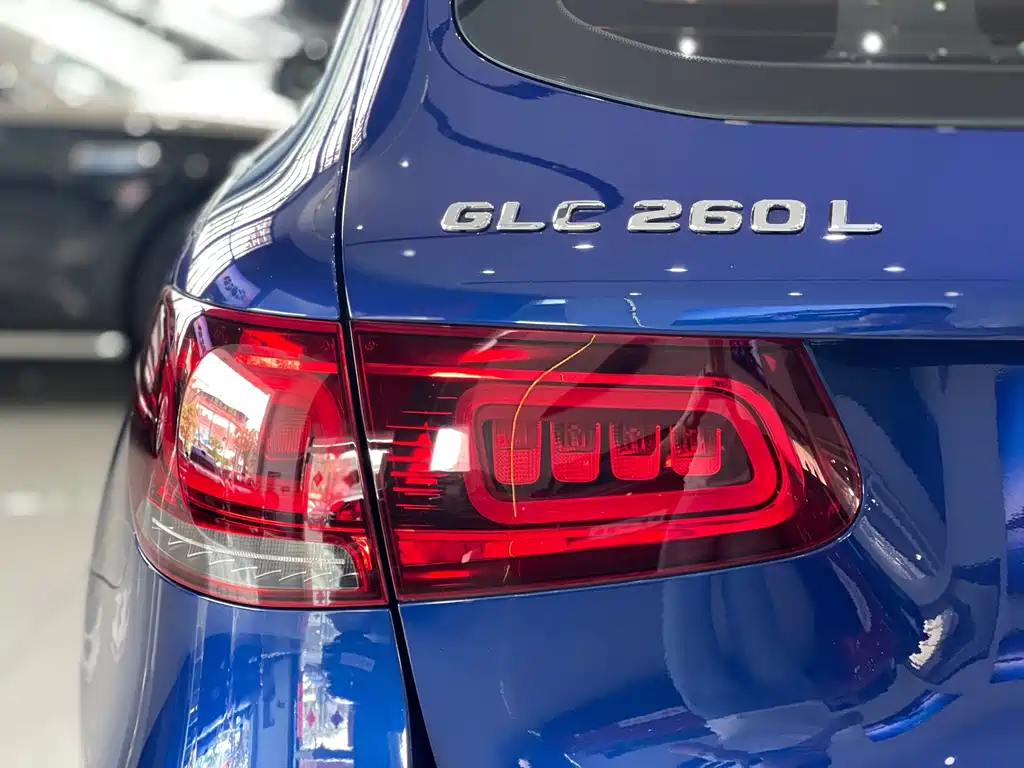 Mercedes-Benz GLC 2021 — фото 18