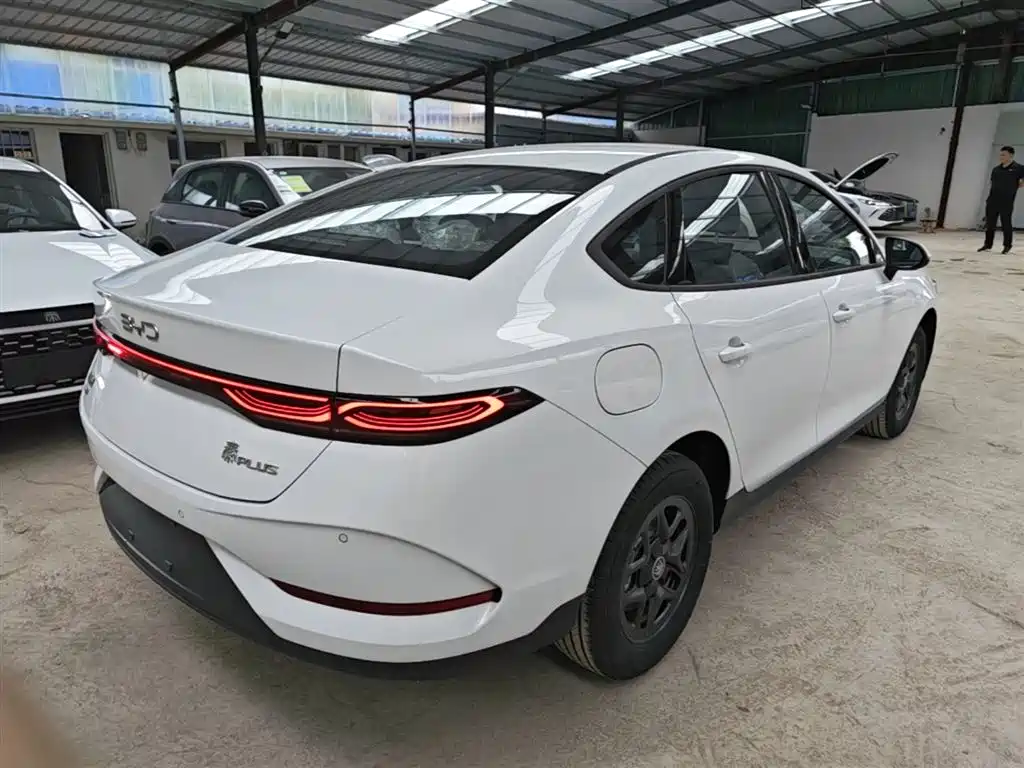 BYD Qin PLUS 2026 — фото 7