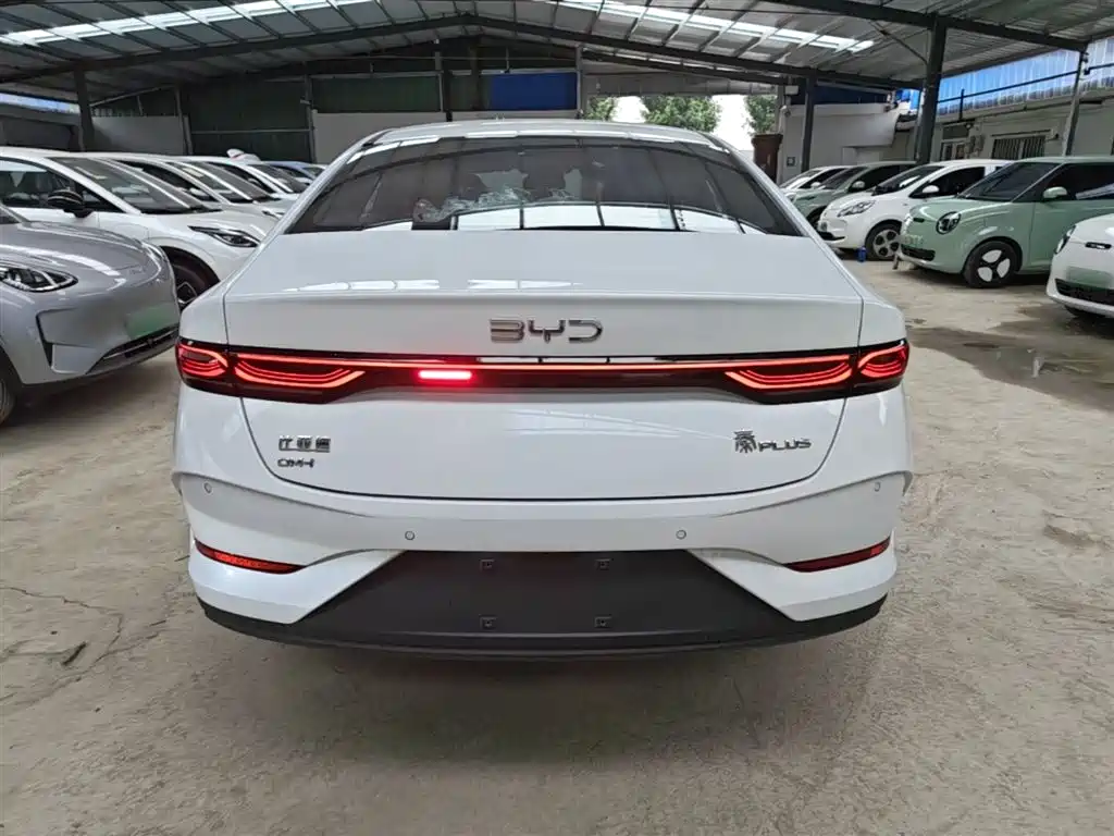 BYD Qin PLUS 2026 — фото 6