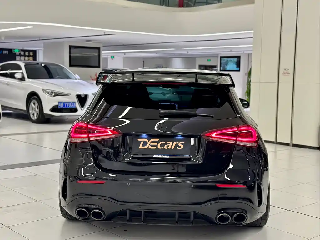 Mercedes-Benz A-Class AMG 2023 — фото 5