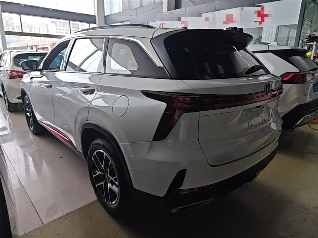 Changan CS75 PLUS 2023 — фото 5