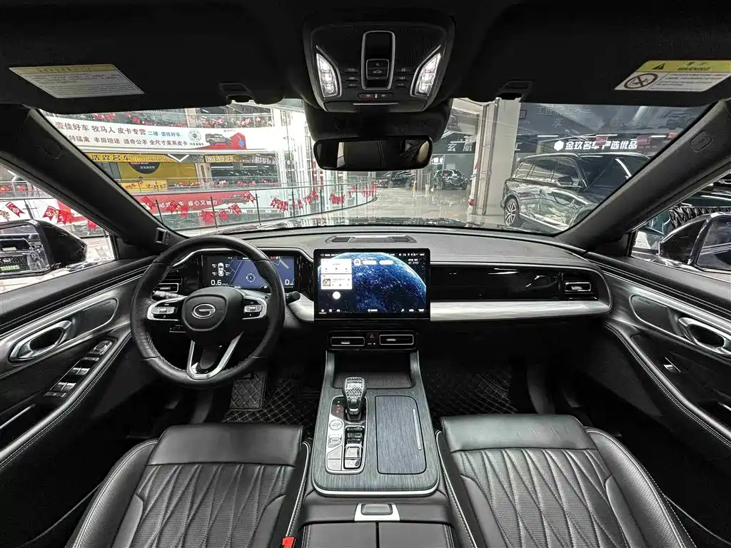 GAC Motor Trumpchi GS8 2023 — фото 11