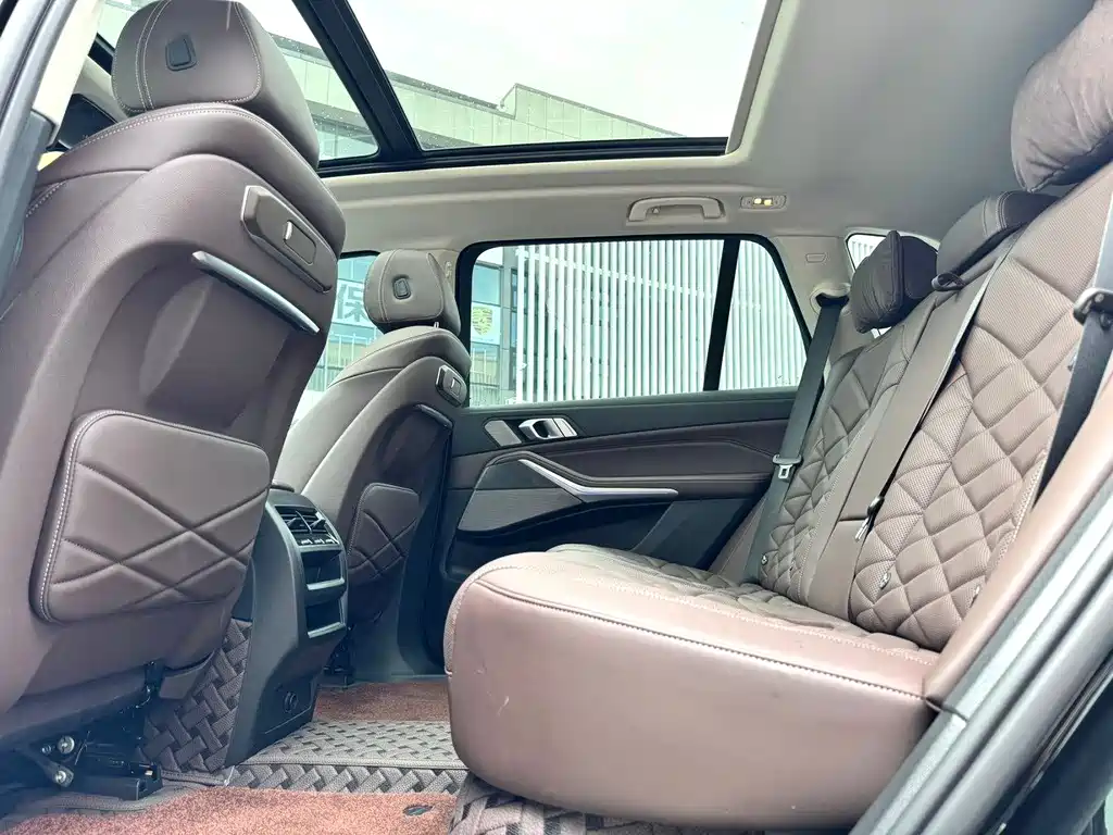 BMW X5 2025