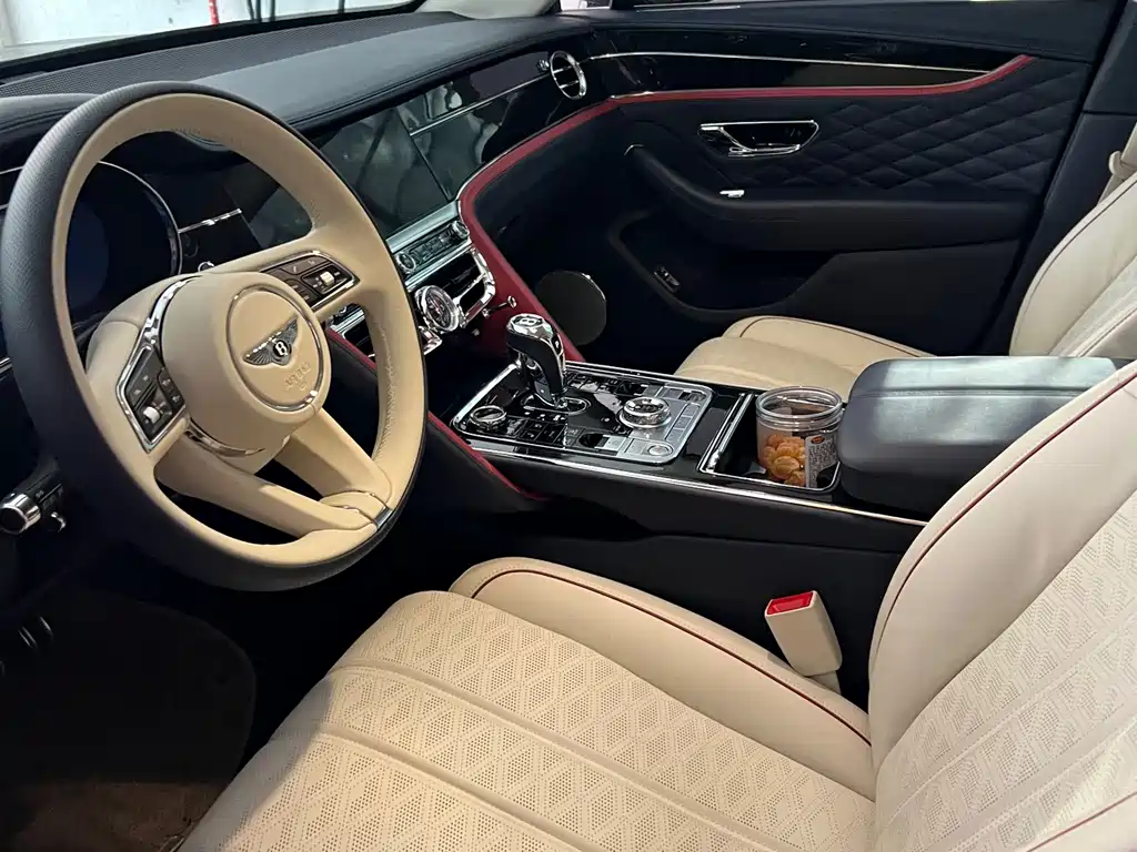 Bentley Flying Spur 2014 — фото 10