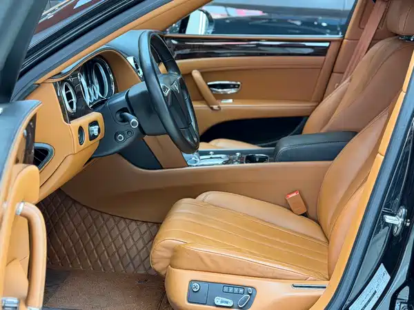 Bentley Flying Spur 2014