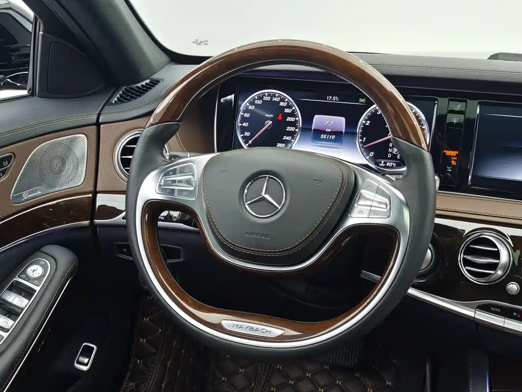 Mercedes-Benz Maybach S-Class 2017 — фото 13