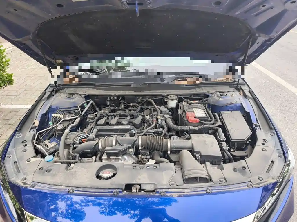 Honda Accord 2018 — фото 11